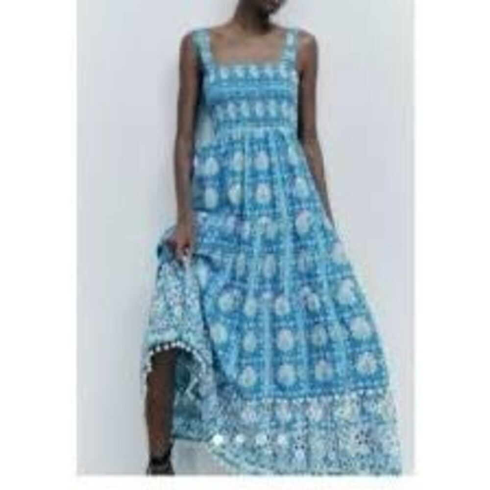 NWT Zara Floral Smocked Dress Size Large Blue - Picture 5 of 12